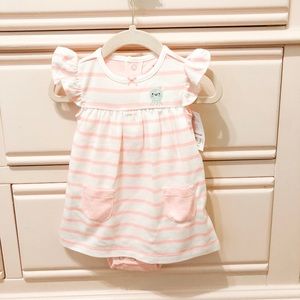 6 month Carters 2 piece set ⭐️NWT⭐️